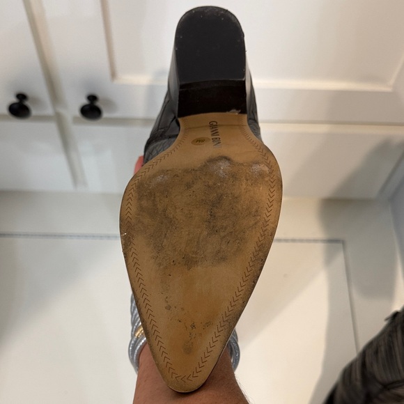 Gianni Bini Black Croc-Embossed Winter Boots, worn once - Picture 3 of 8